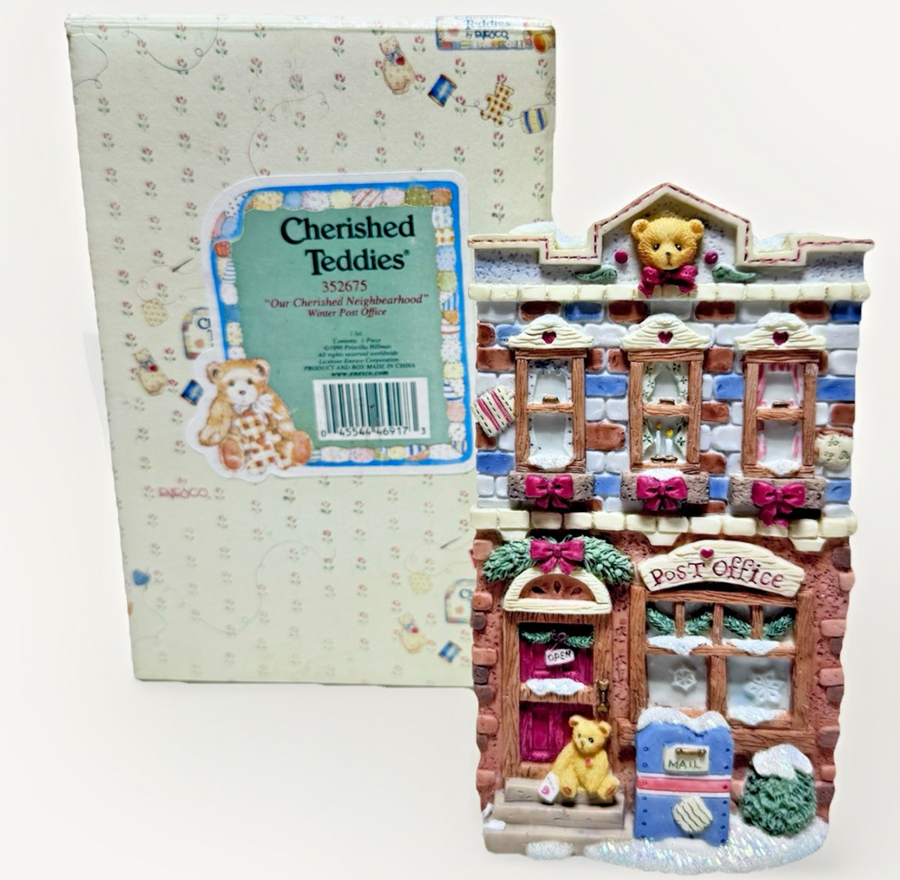 CHERISHED TEDDIES~352675~ Cherished Neighborhood Winter Post Office (1998) Vint